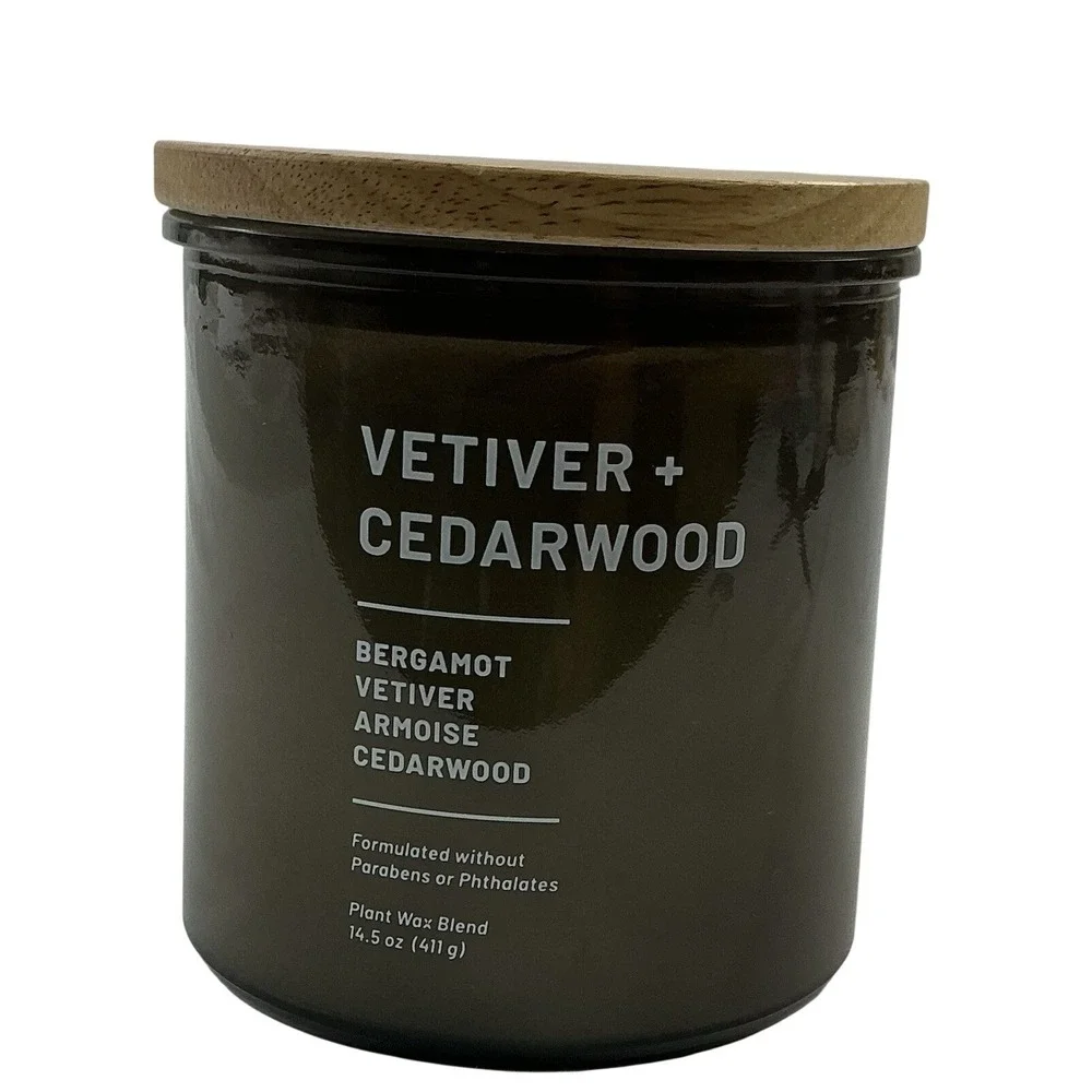 Threshold Vetiver Cedarwood Scented Candle 2 Lead Free Wicks 14.5 oz Burn 40 hrs